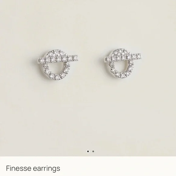 Brand New! ✨ HERMES Finesse 18K White Gold Diamond Earrings - Picture 1 of 5